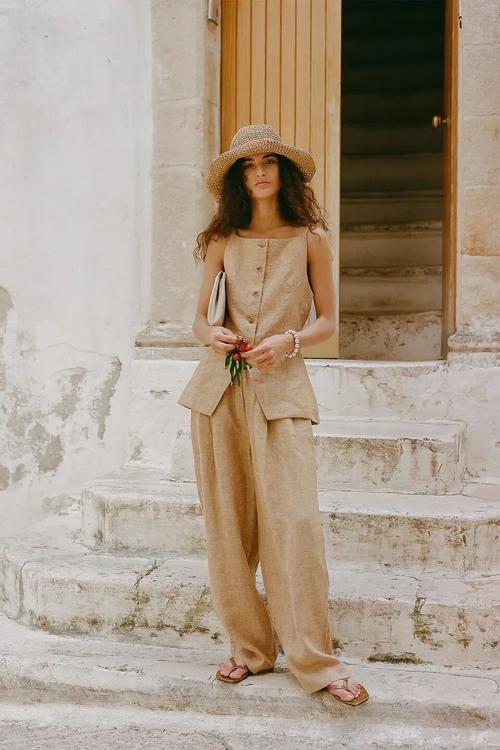 带上卢昱晓的度假穿搭攻略，gogogo出发咯！