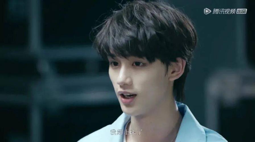 18岁的丁程鑫，竟然活得这么通透