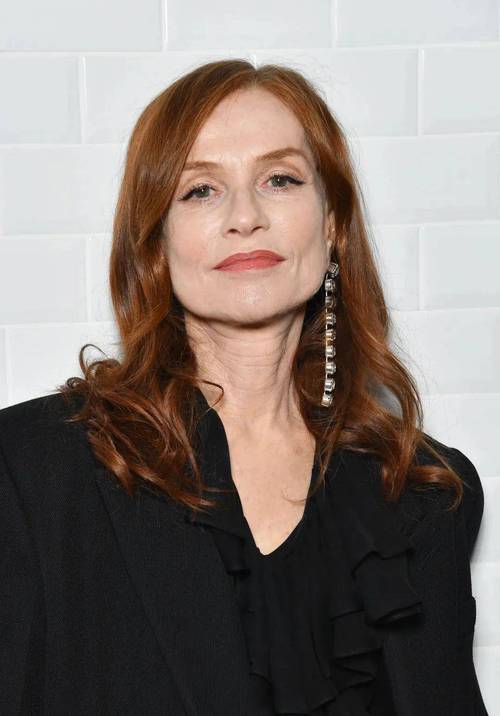 出道15年，为何她始终稳居顶流宝座？