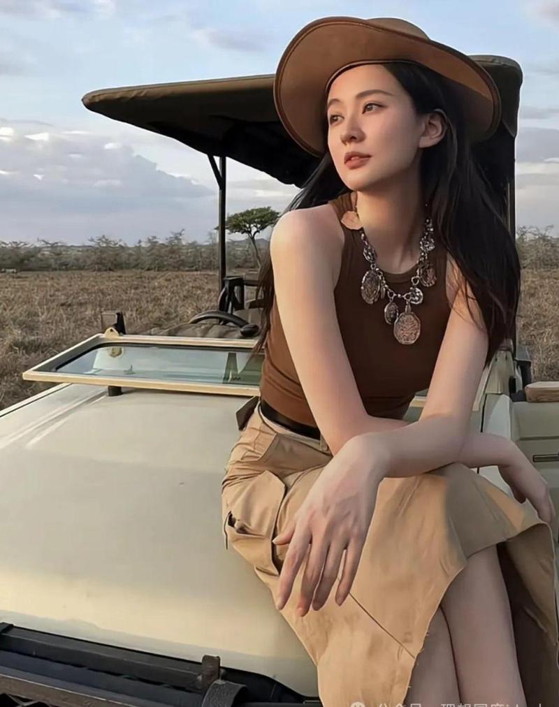 持续冲顶热搜,乔欣这妆化的到底是有多神奇?