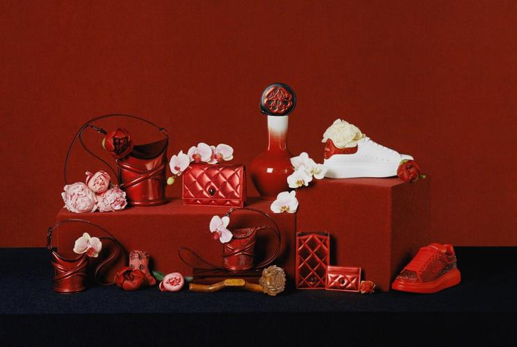 Alexander McQueen 2021年春节情人节胶囊限定系列