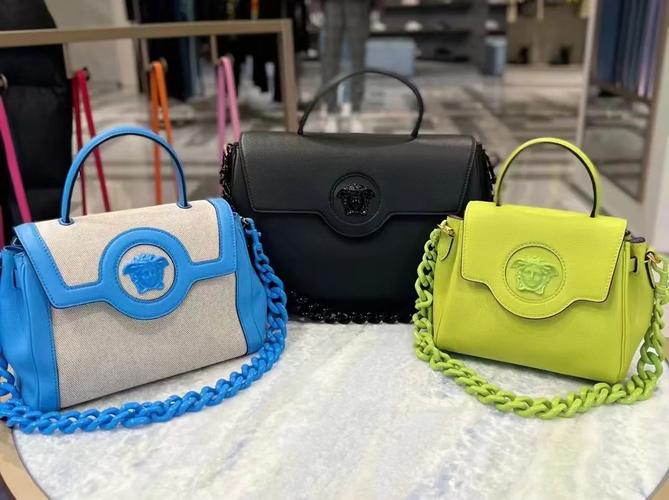 Versace La Medusa 单肩包 开启元气春天
