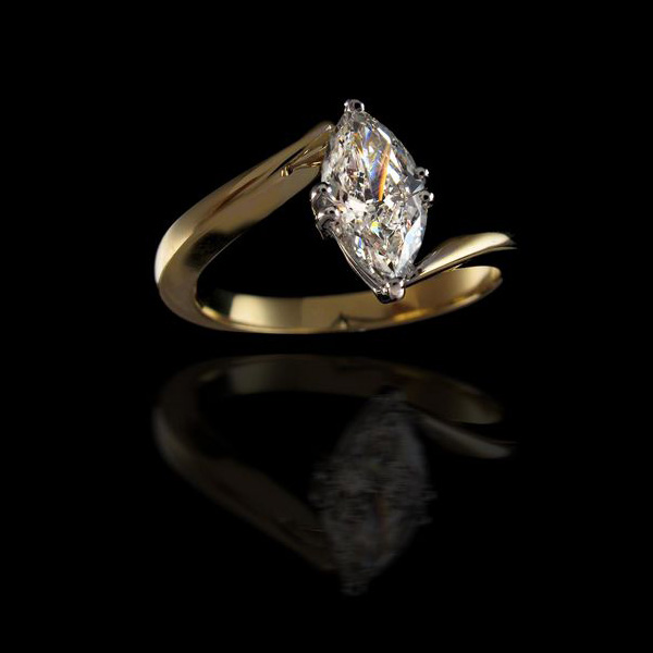 Diamondland 为你挑选完美订婚钻戒