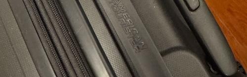 拉杆箱的全部配件手把,早期的软壳行李箱拉链位置比较容易爆开