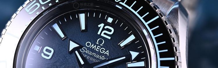 左腕表舍：欧米茄海洋宇宙600米双时区功能如何使用