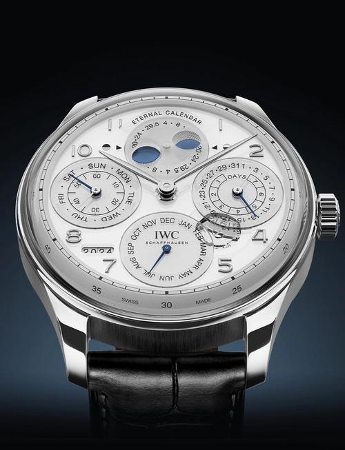 IWC万国表发布2022年可持续发展报告 宣布吉赛尔・邦辰担任环境与社区项目顾问