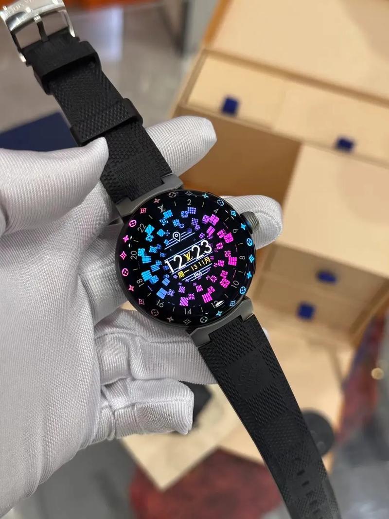 路易威登 Tambour Horizon 智能腕表