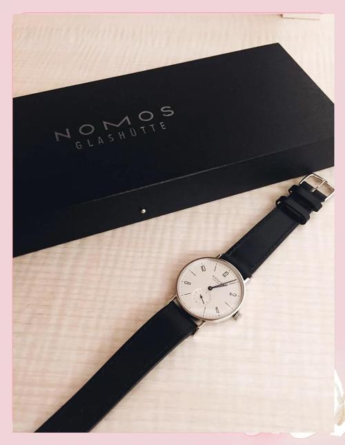 NOMOS腕表新品上市：节日献礼，尽享欢悦
