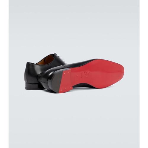 Christian Louboutin 于北京打造限时涂鸦装置艺术 2020秋冬系列Loubishark运动鞋发布会
