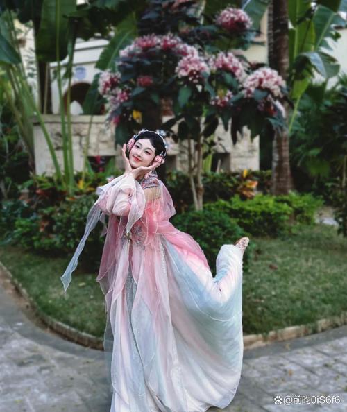 “红了”的张小婉,在洛阳有怎样的奇遇?
