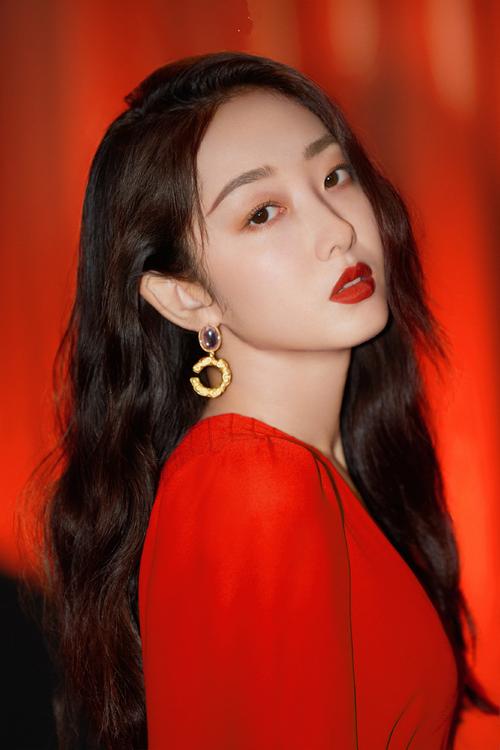 新年想开运，蒋梦婕同款妆容要搞定~