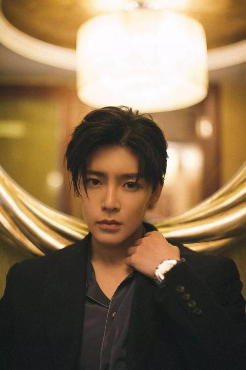 如果时光倒流侯明昊想多抱抱奶奶,你有想拥抱的人吗?