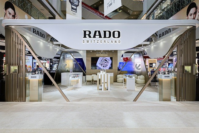 1723286991390958.jpg 01 Rado瑞士雷达表全新快闪空间.jpg