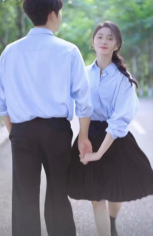 穿成刘浩存一样的校园剧女主,需要几步?