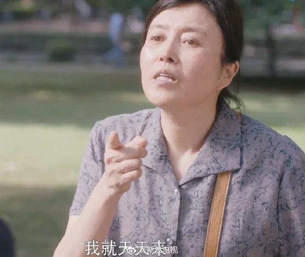 国产剧里的妈,终于癫成了我妈的样子