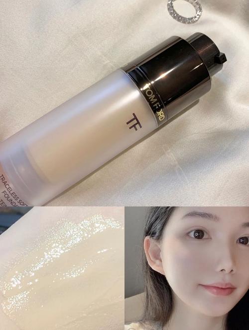 TOM FORD 丝雾圆管粉底 全新上市